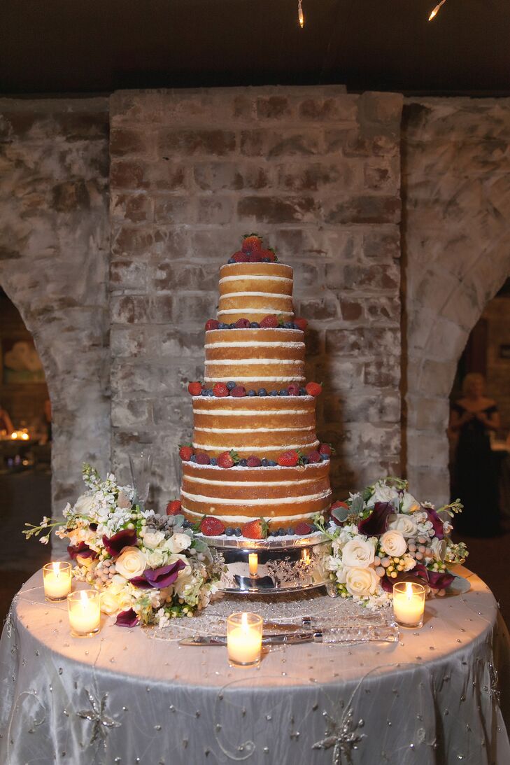 Rustic Naked Cake With Fresh Berries