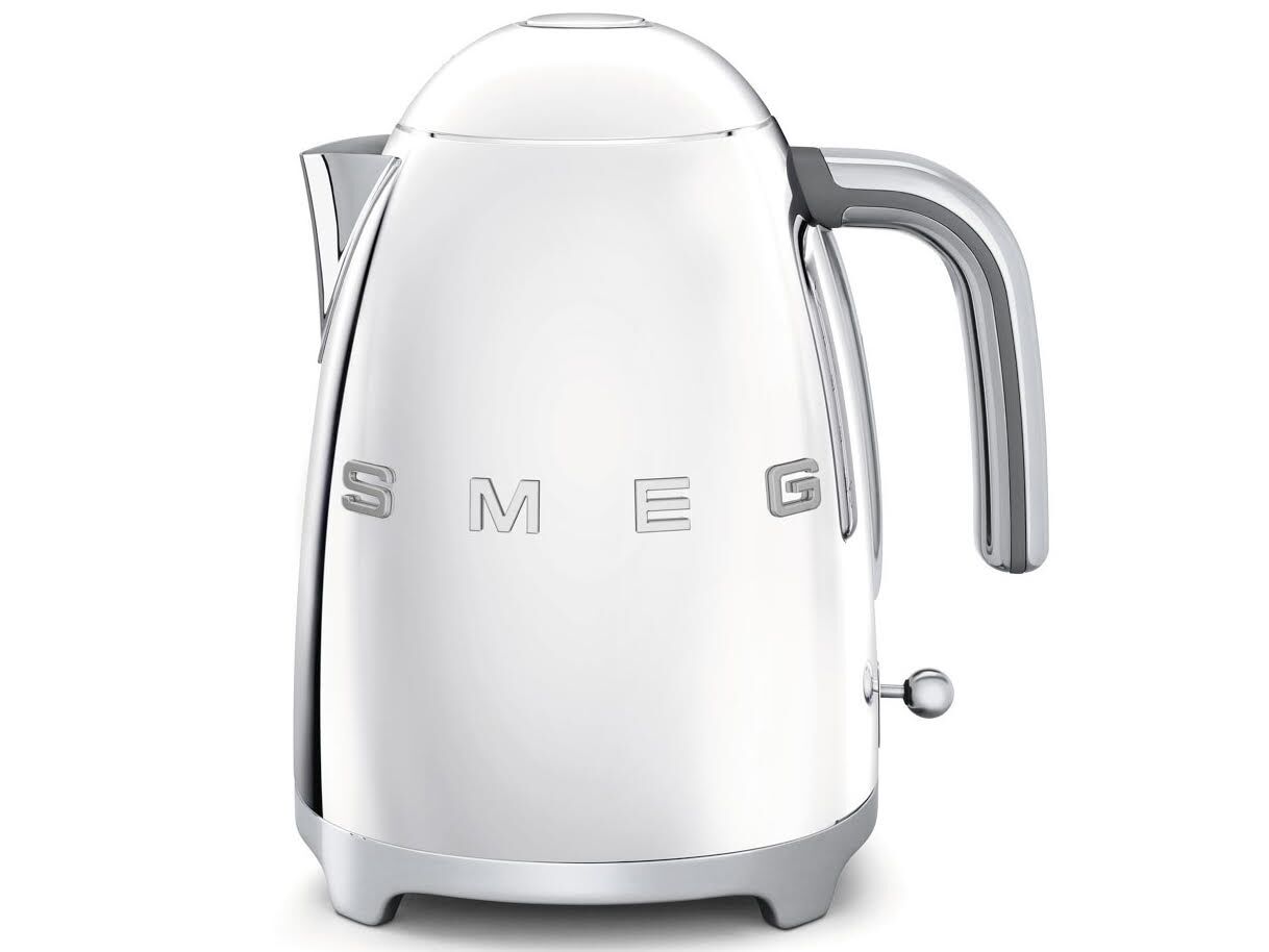 SMEG teafőző, 180 dollár, Williams-Sonoma.com