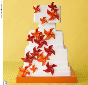  Gâteau de mariage au volant orange, rouge et blanc 