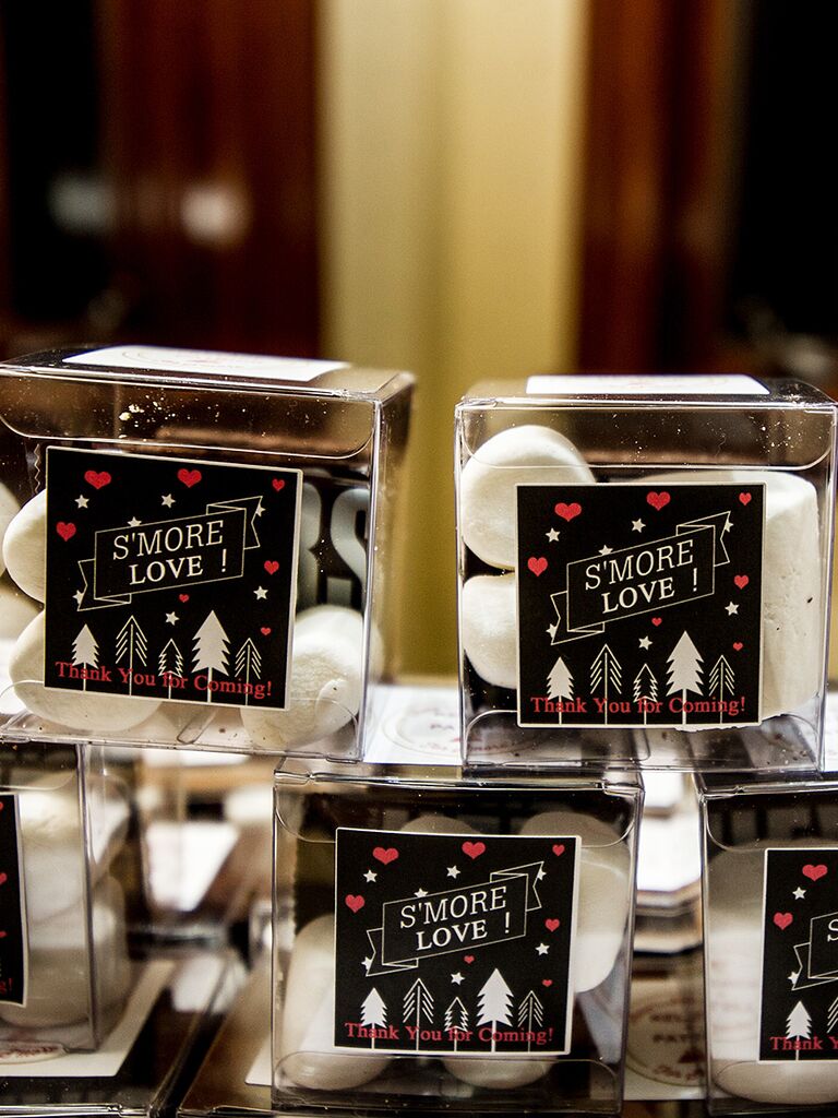 25 DIY Wedding Favors for Any Budget