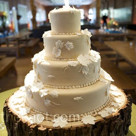  Gâteau de mariage feuille blanche 