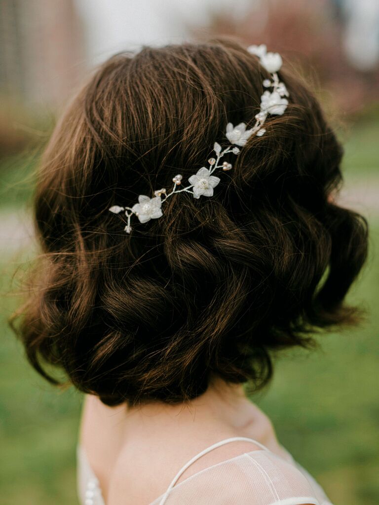 29 Vintage Wedding Hairstyles To Steal From Every Decade