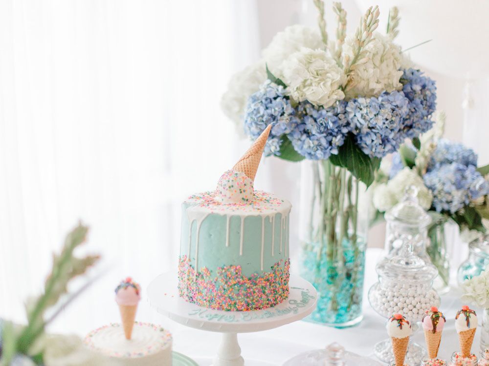 13 Modern Wedding Desserts Wedding Cake Alternatives We Love