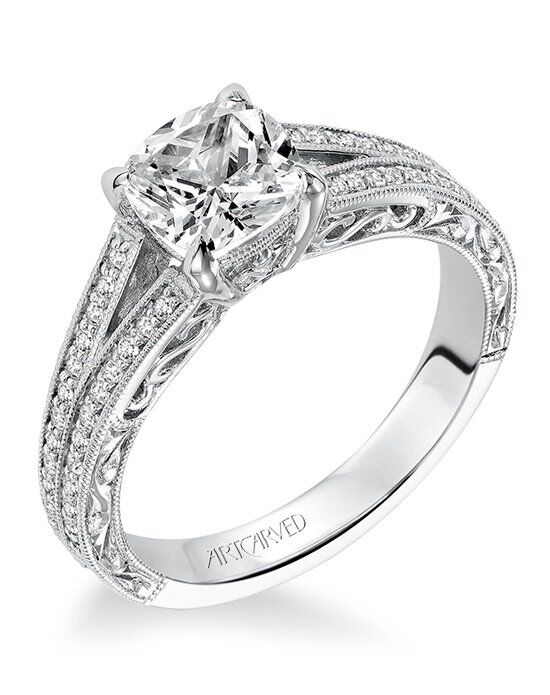 Cushion cut engagement rings