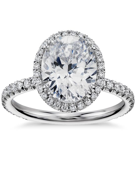 Engagement rings with oval diamond