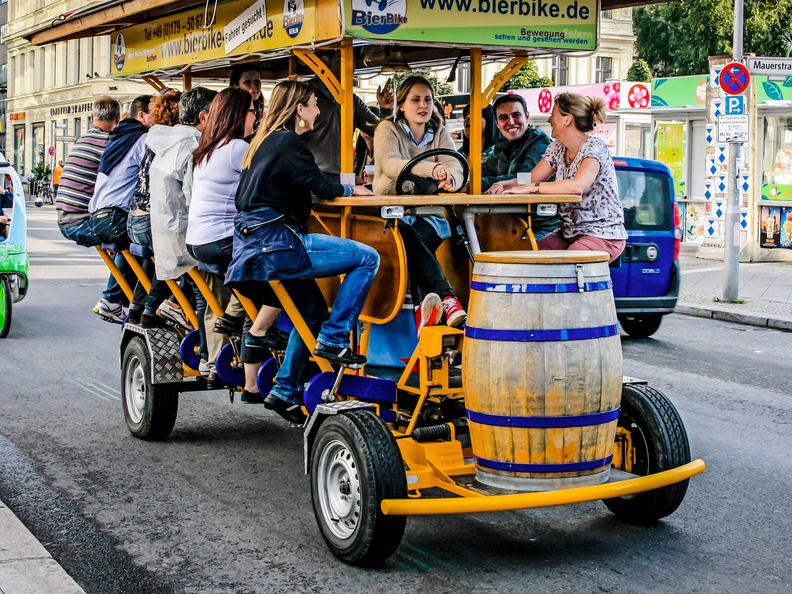 bar on wheels bike