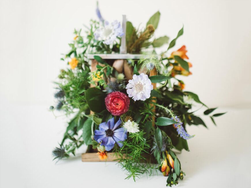 The 15 Best Fall Wedding Bouquets Which Flowers They Re Made Of