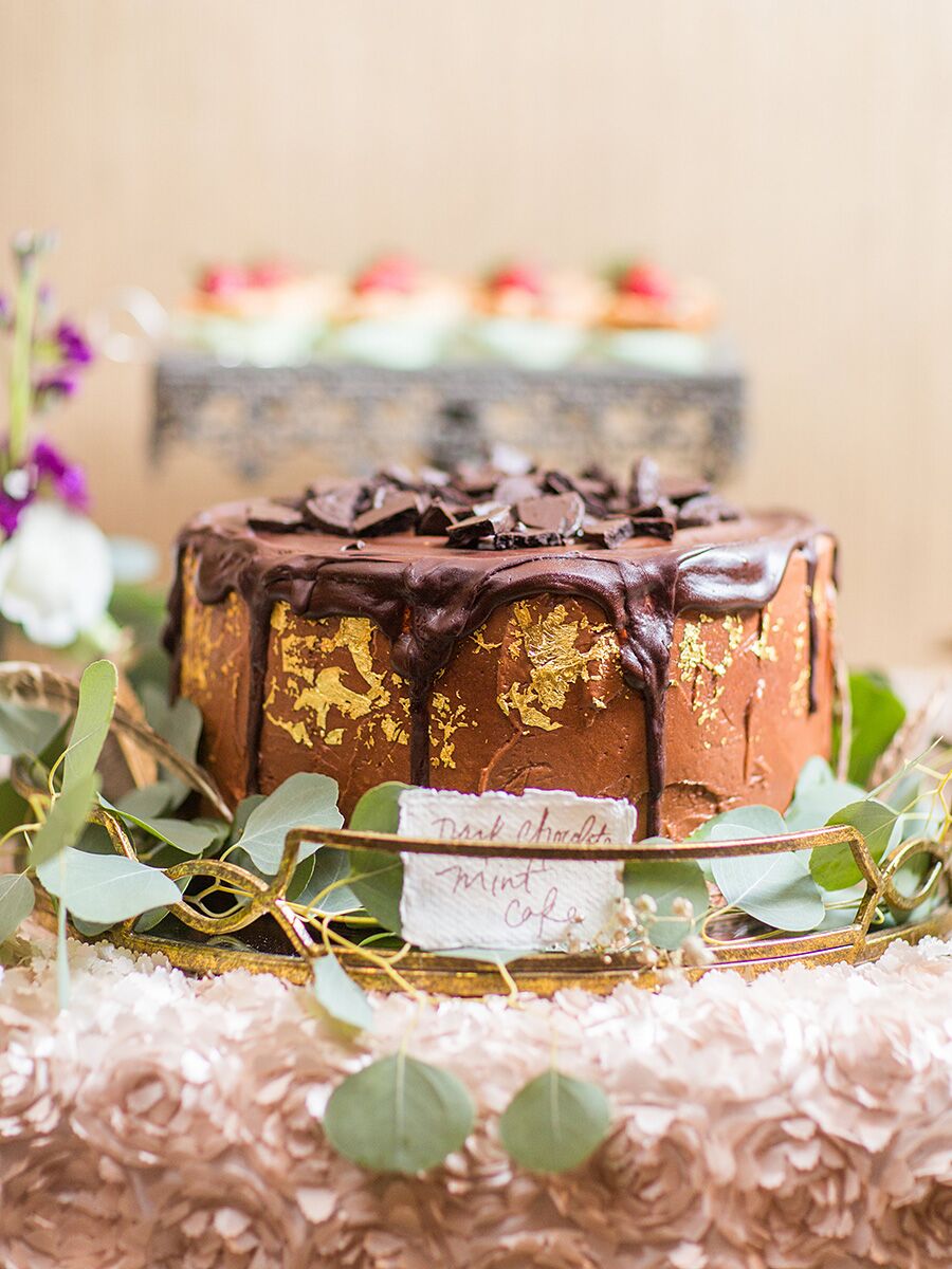 17 Gorgeous Fall Wedding Cakes