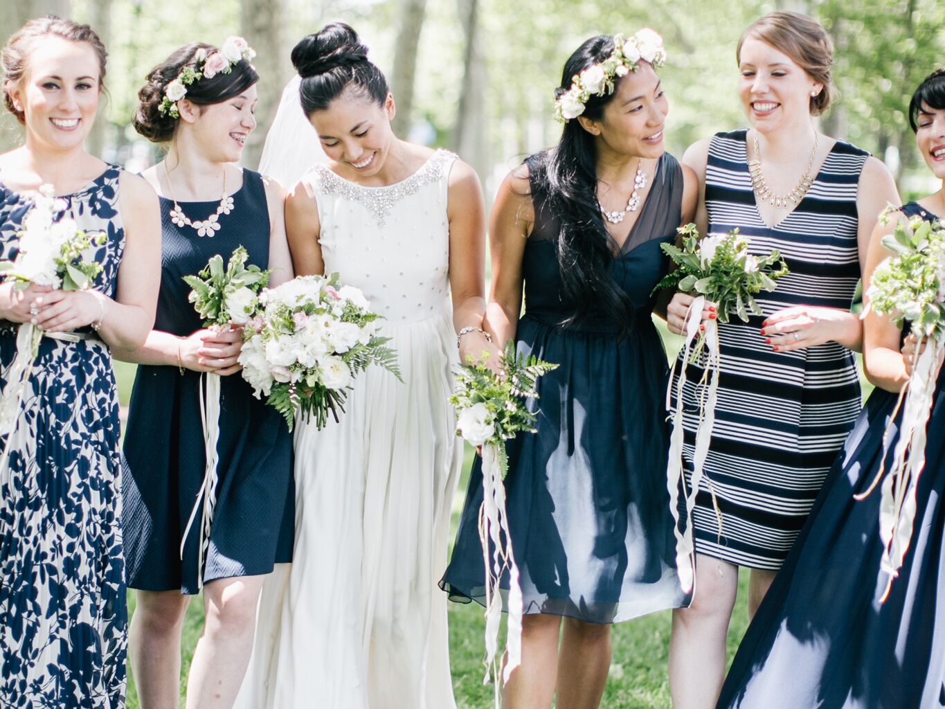 maid of honor and bridesmaid difference
