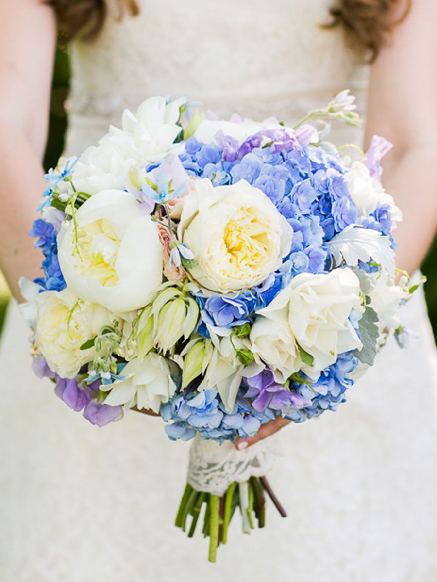 blue wedding bouquet