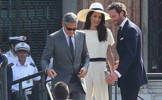 George Clooney Amal Alamuddin Married In A Civil Ceremony Details