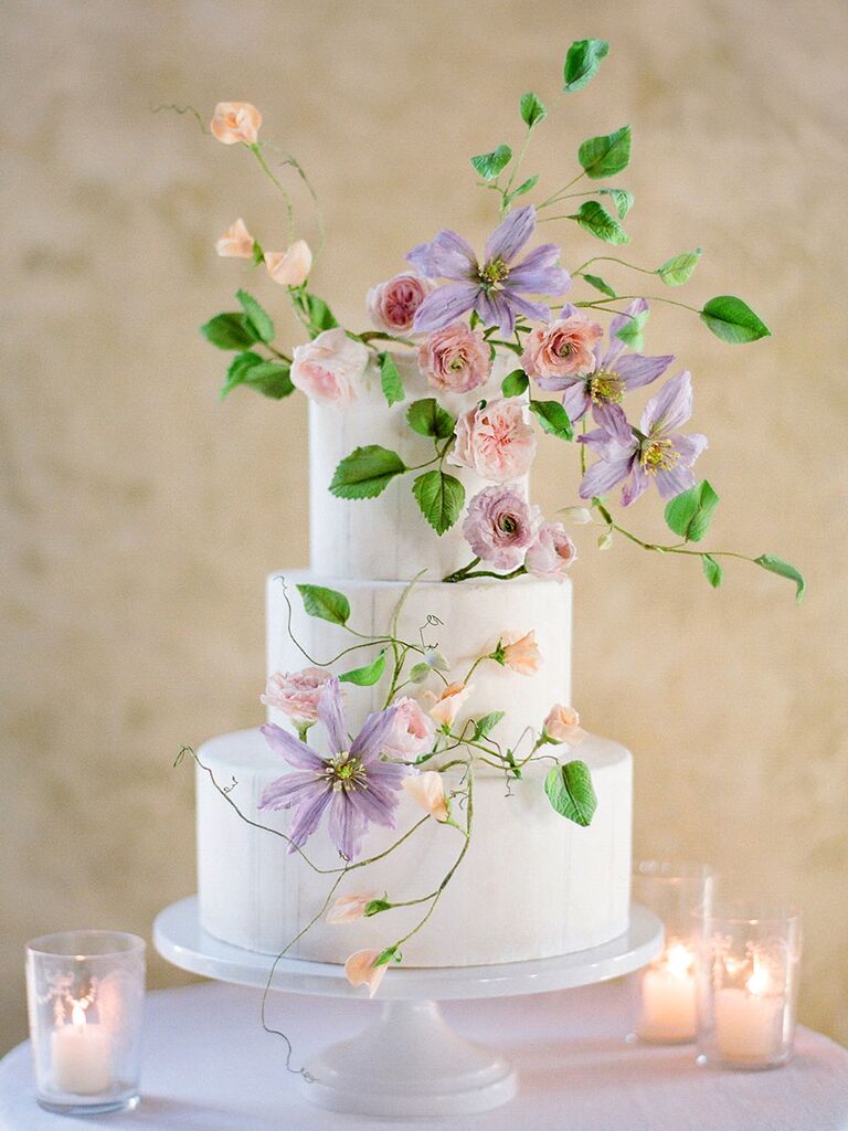 3 tier wedding cake