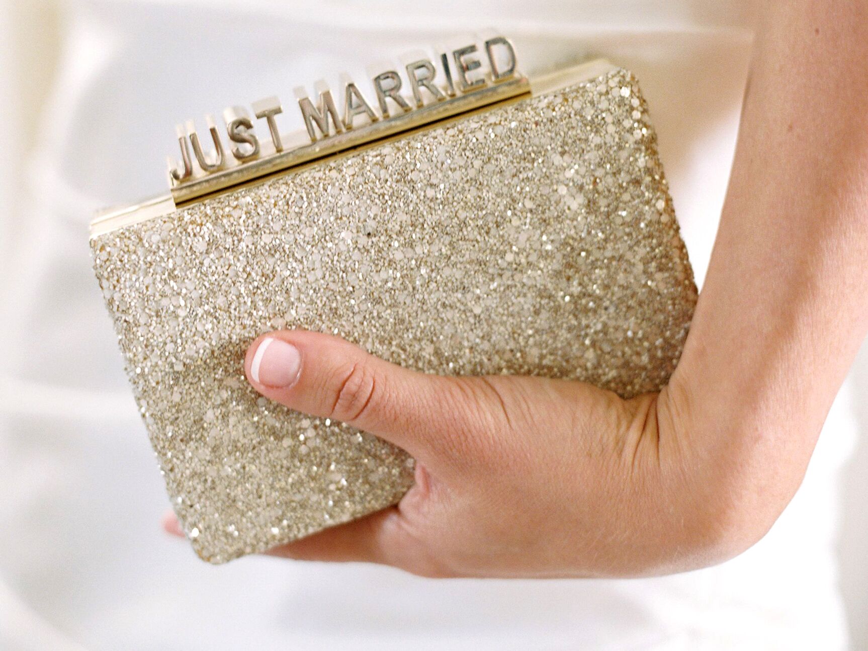 Bridal Clutches You Can Buy For Your 