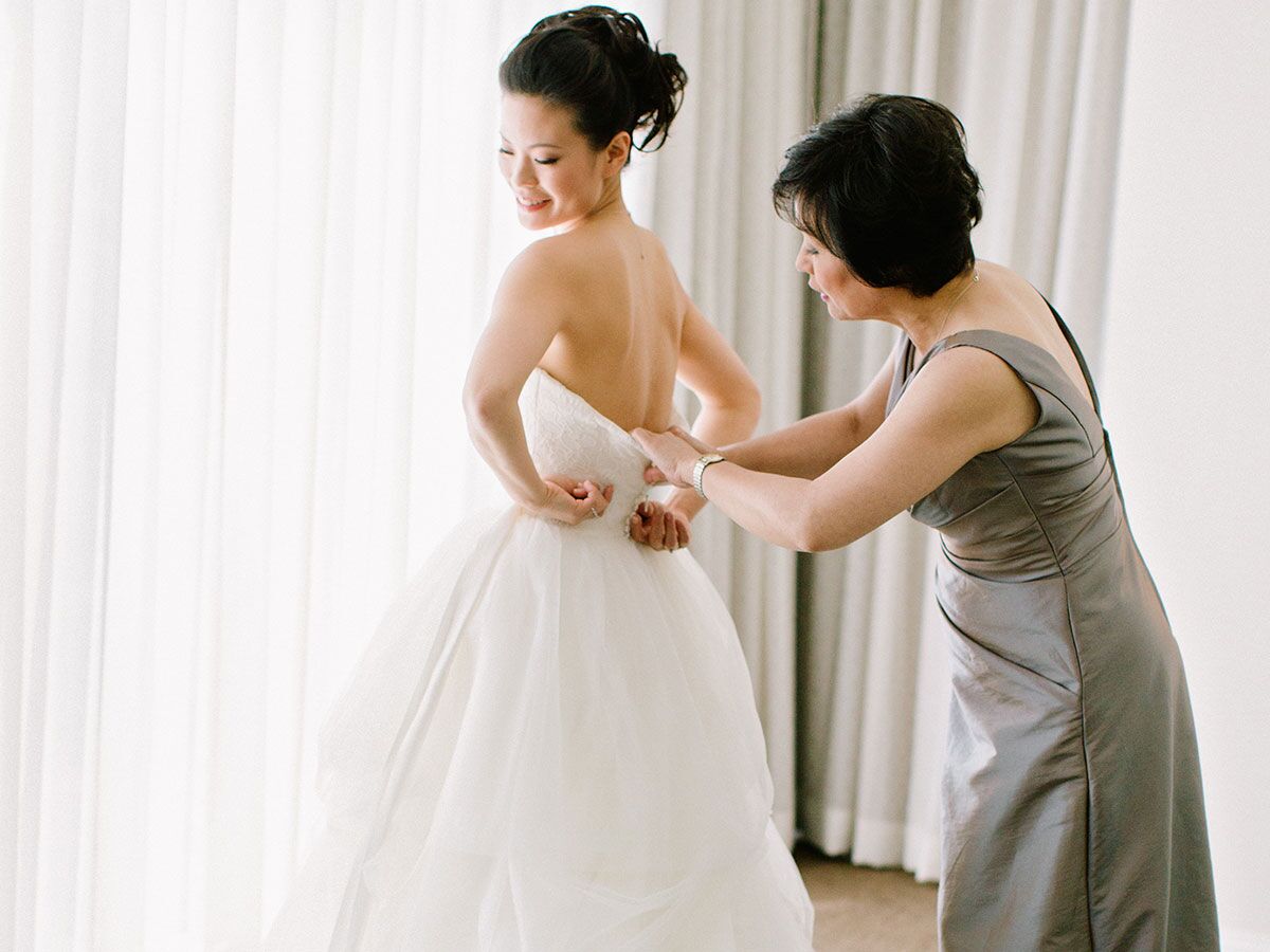 9 Best Sites to Sell Your Wedding Dress on (Forget eBay!) - MoneyPantry