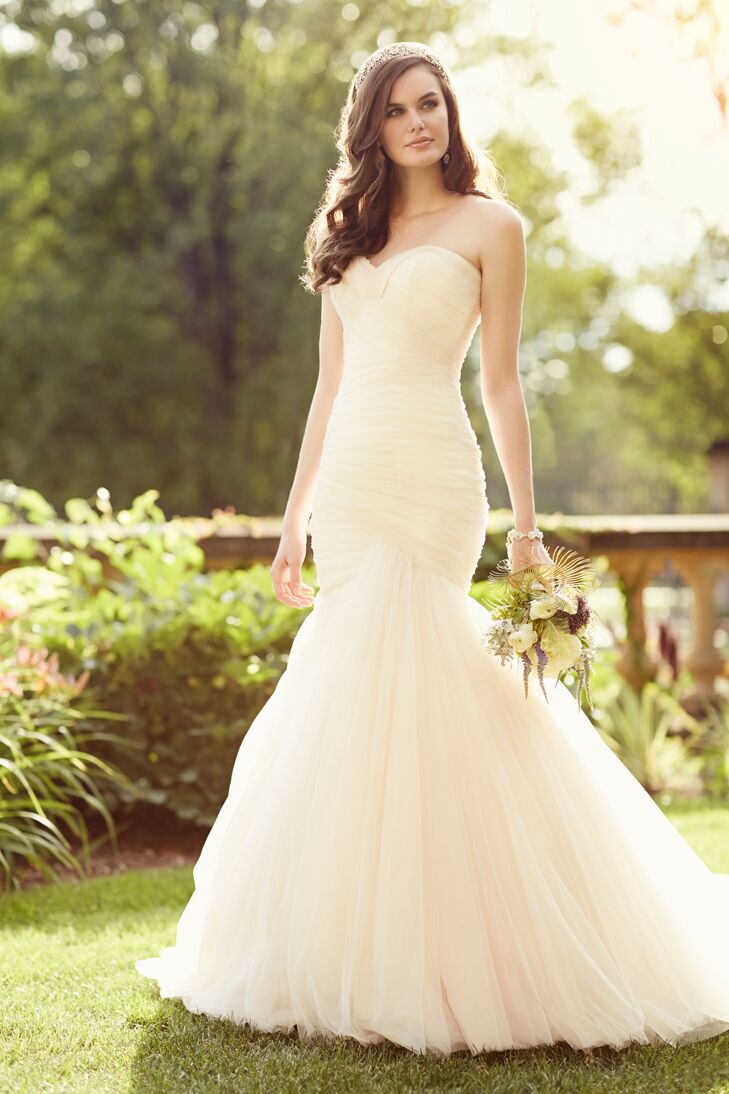 designer wedding dresses under 1000