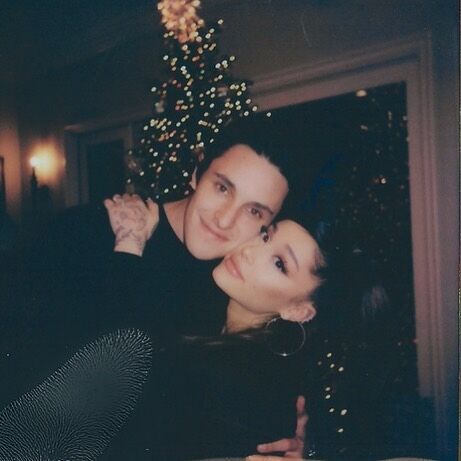 Ariana Grande Is Engaged Wedding Details