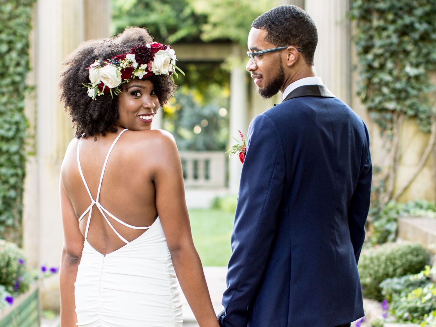 red flowers for hair wedding