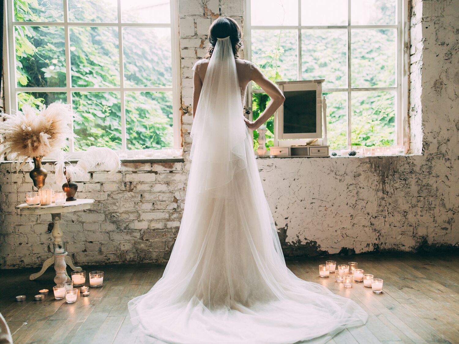 long white wedding veil