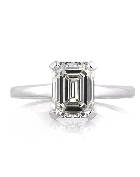 Diamond engagement rings emerald cut