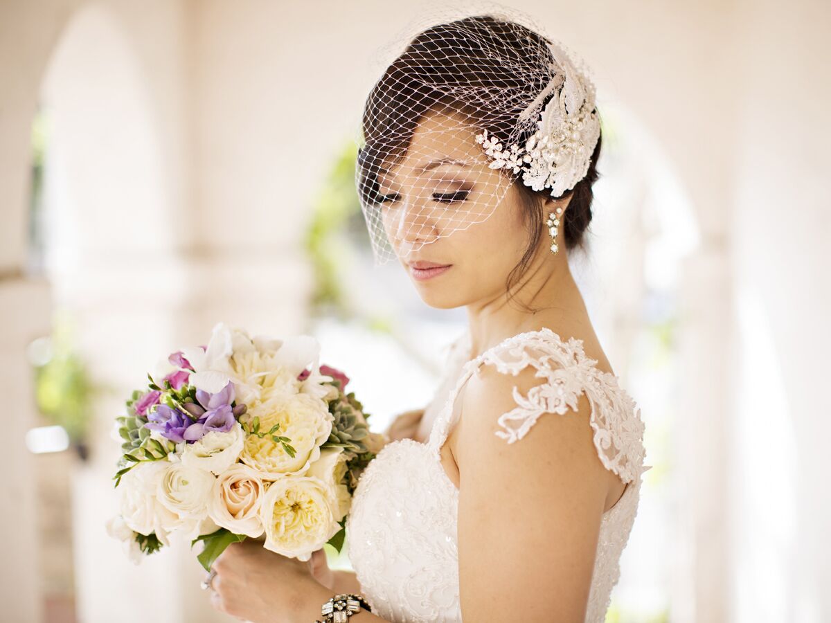 Wedding dress veil store types