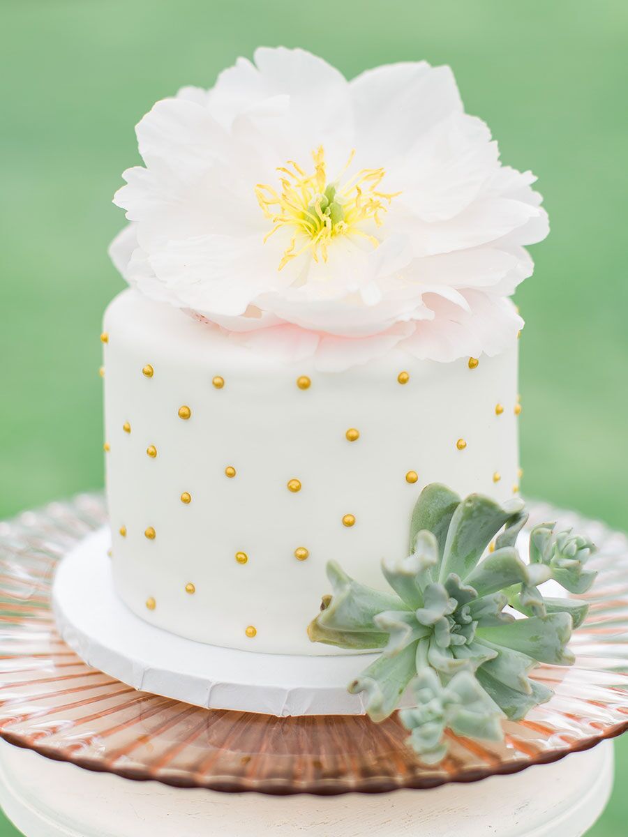 Pin By Four Seasons Resort Hualalai W On Cakes Simple Wedding Cake Wedding Cakes One Tier Small Wedding Cakes