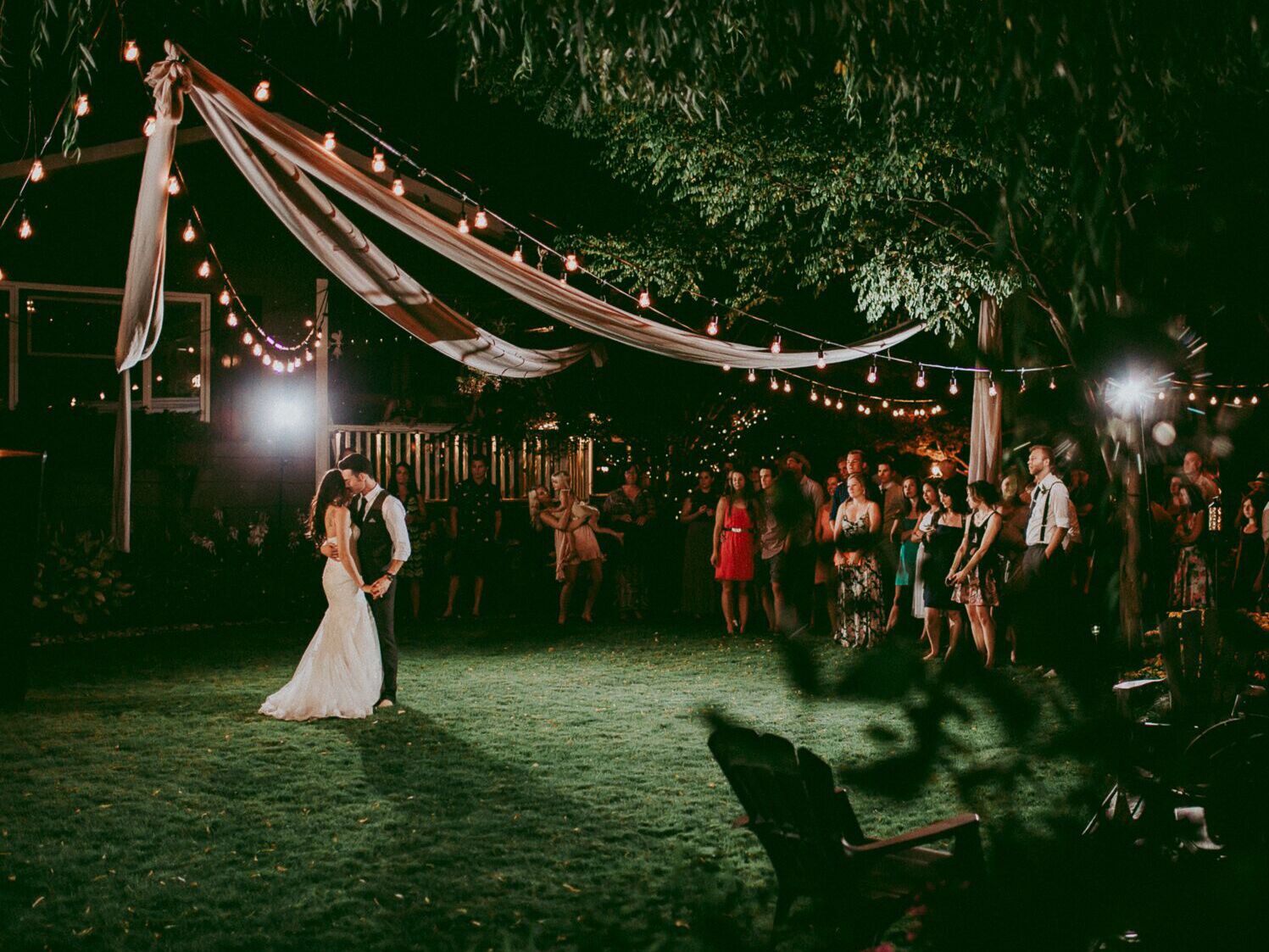 How To Plan The Ultimate Backyard Wedding