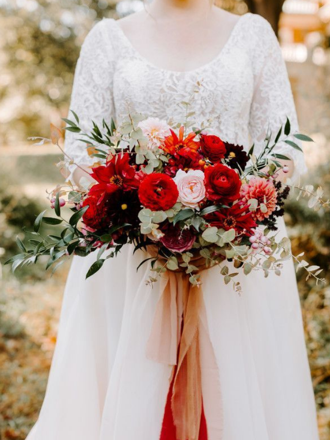 32 Fall Wedding Bouquets Perfect For An Autumn Wedding