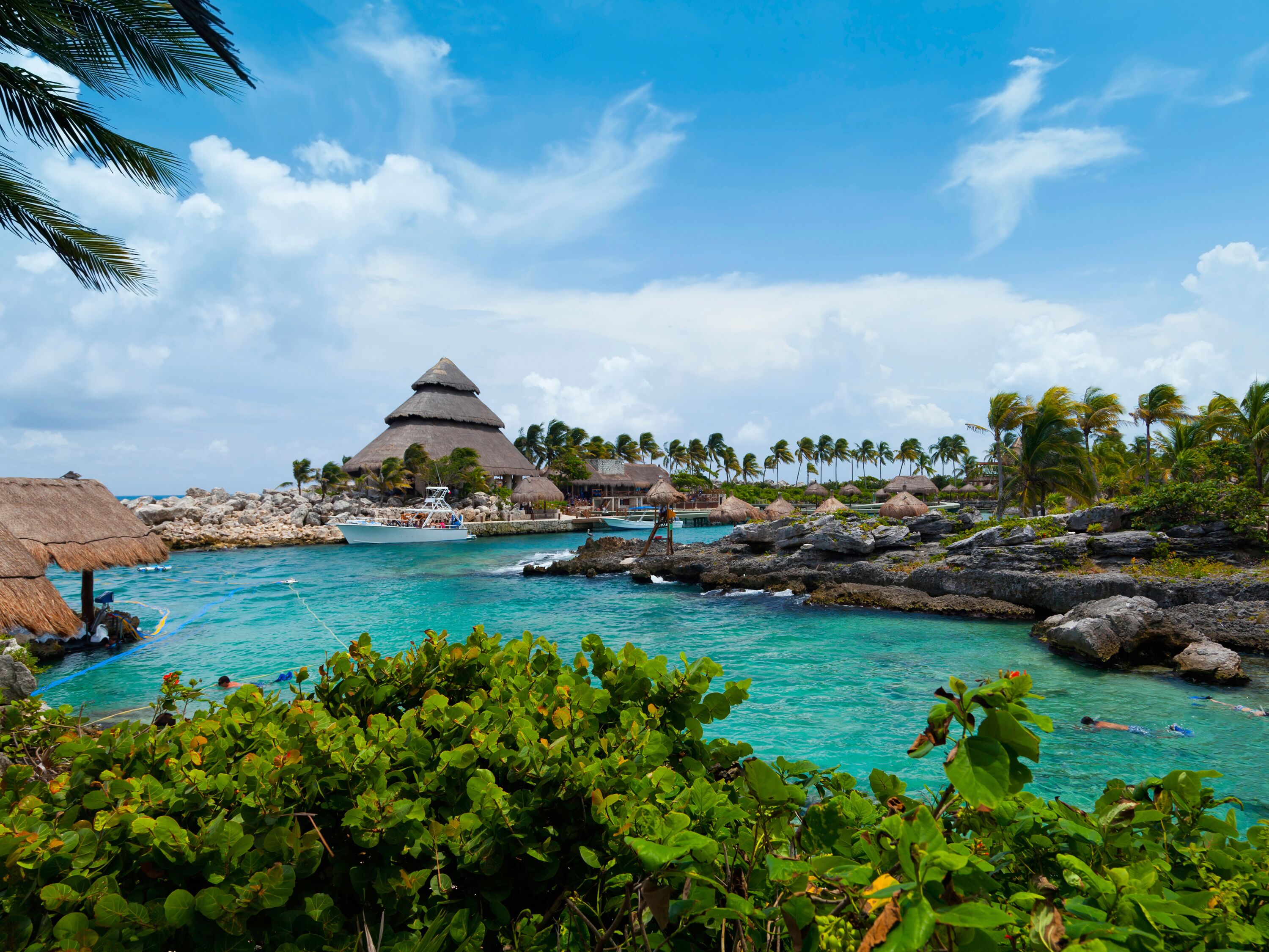 Cancun Honeymoon: Weather and Travel Guide