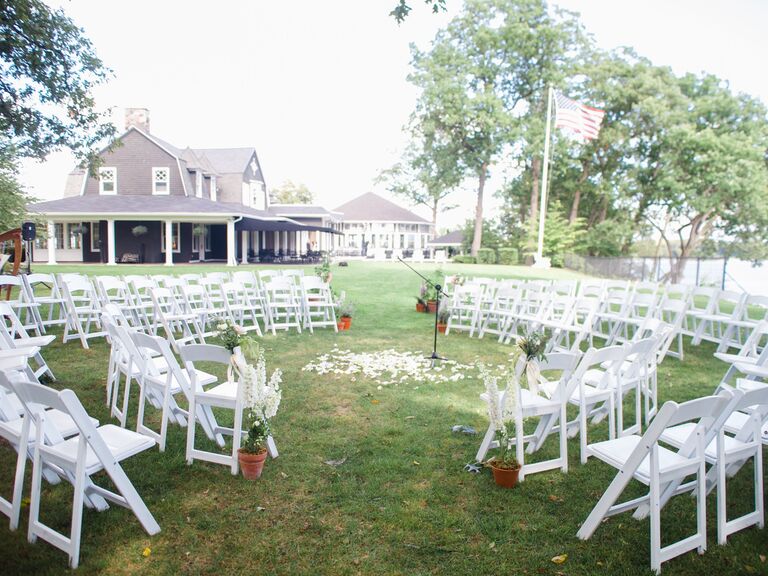 29 Backyard Wedding Ideas Decorations To Bring It Life - Outdoor Patio Wedding Decorations