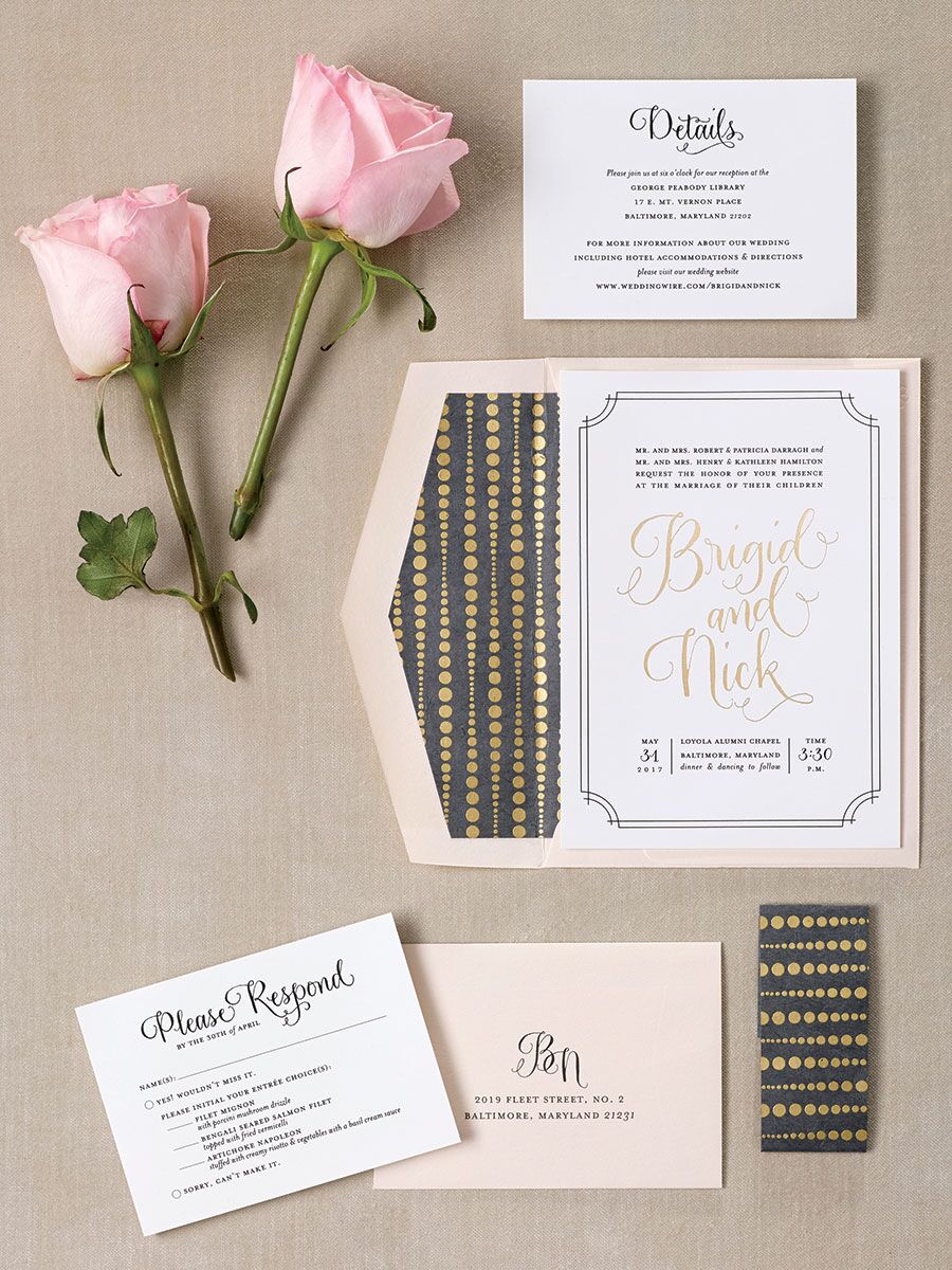 Paper Bloom wedding invitation suite con dettagli calligrafici