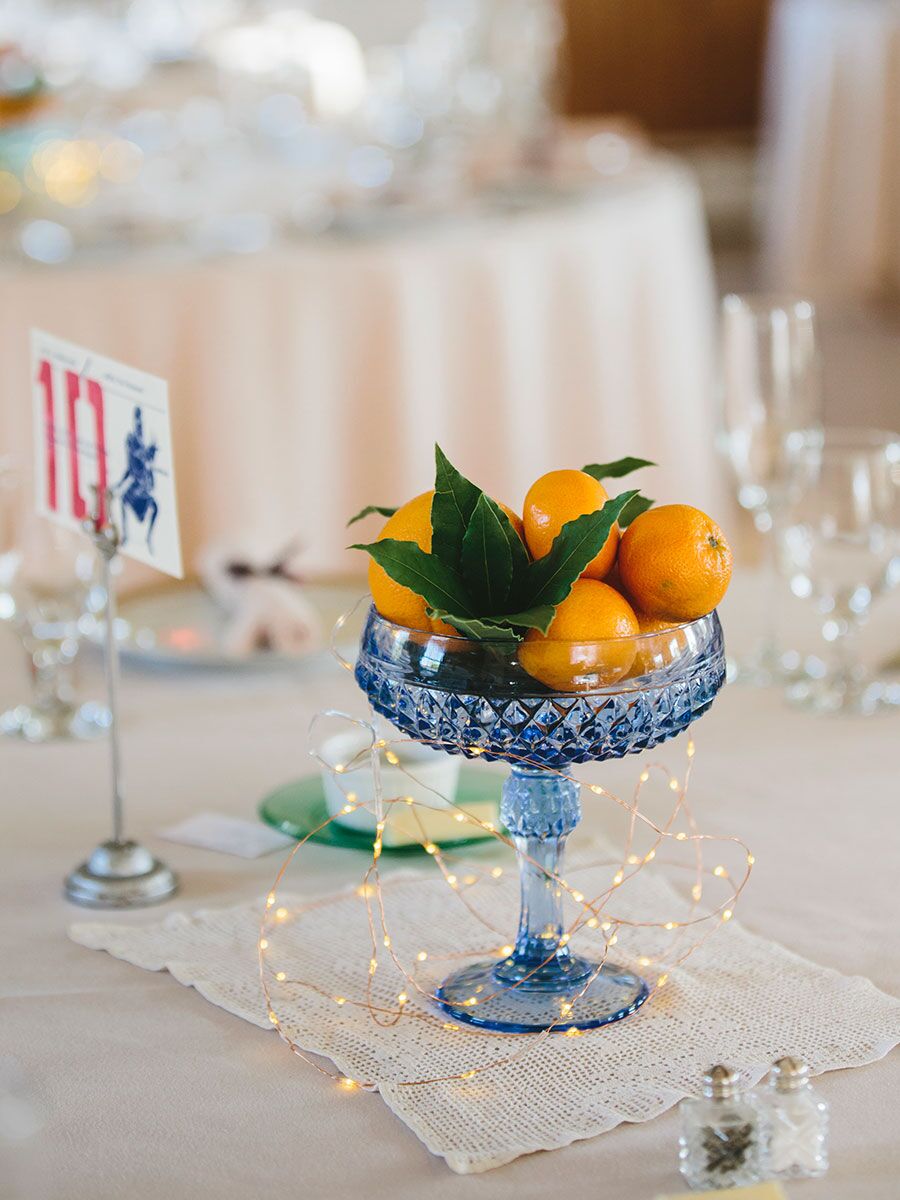 Ideas de centros de mesa rústicos y sencillos sin flores para tu boda