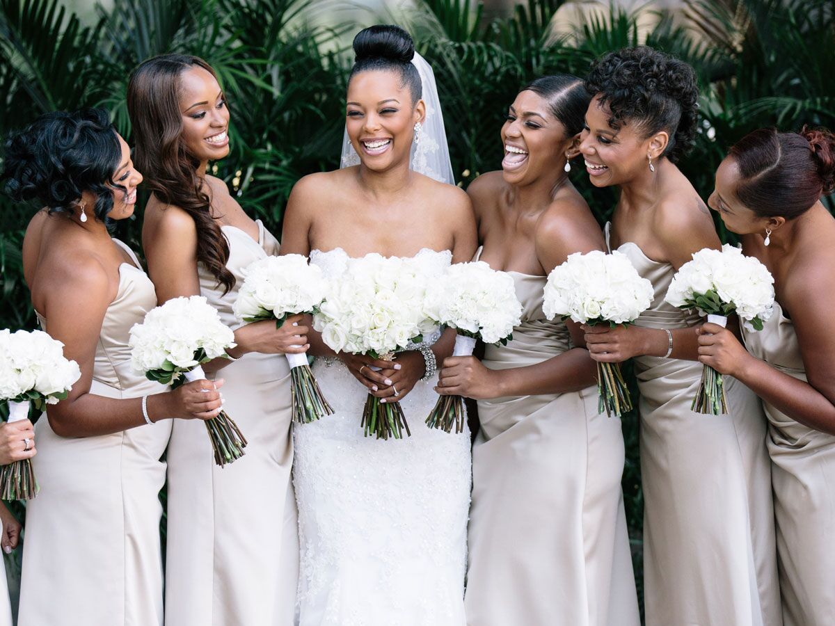 wedding bride and bridesmaids