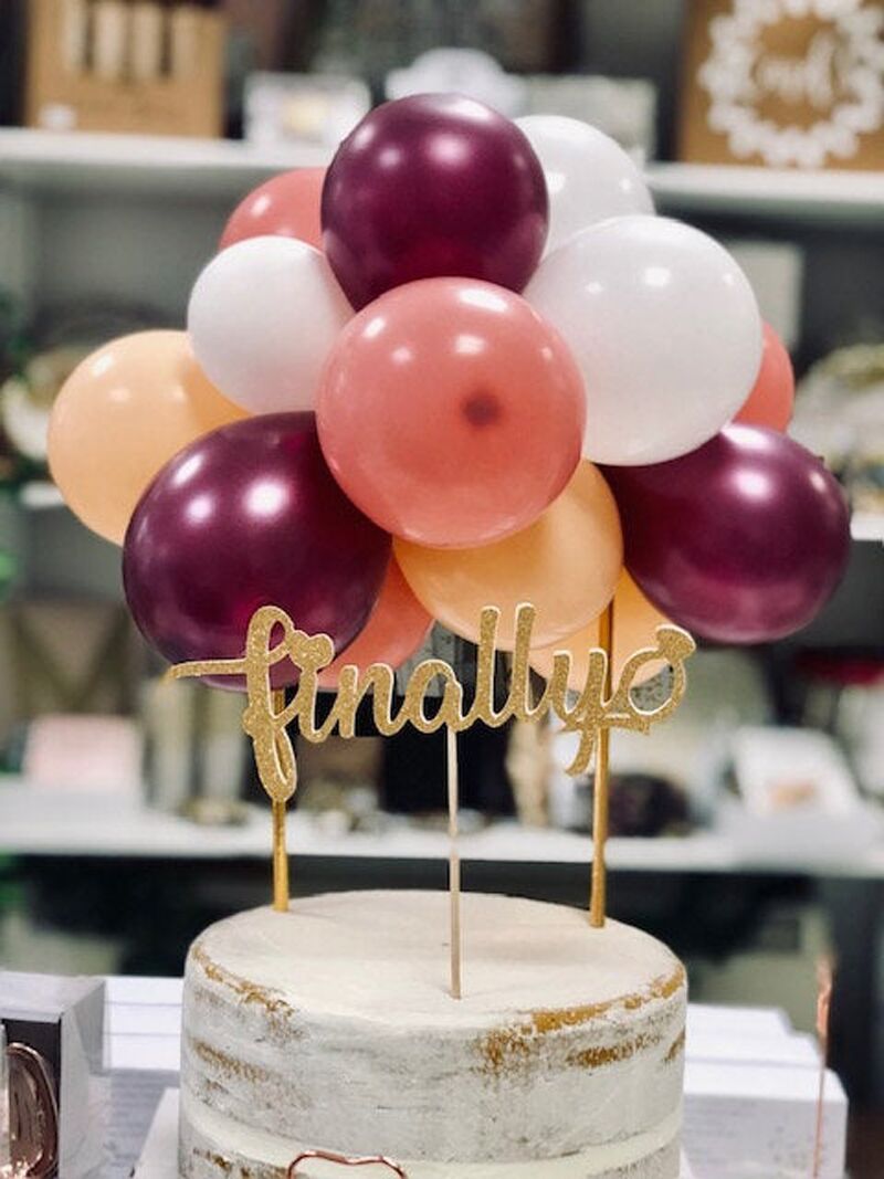 Balão de topo de bolo de casamento único