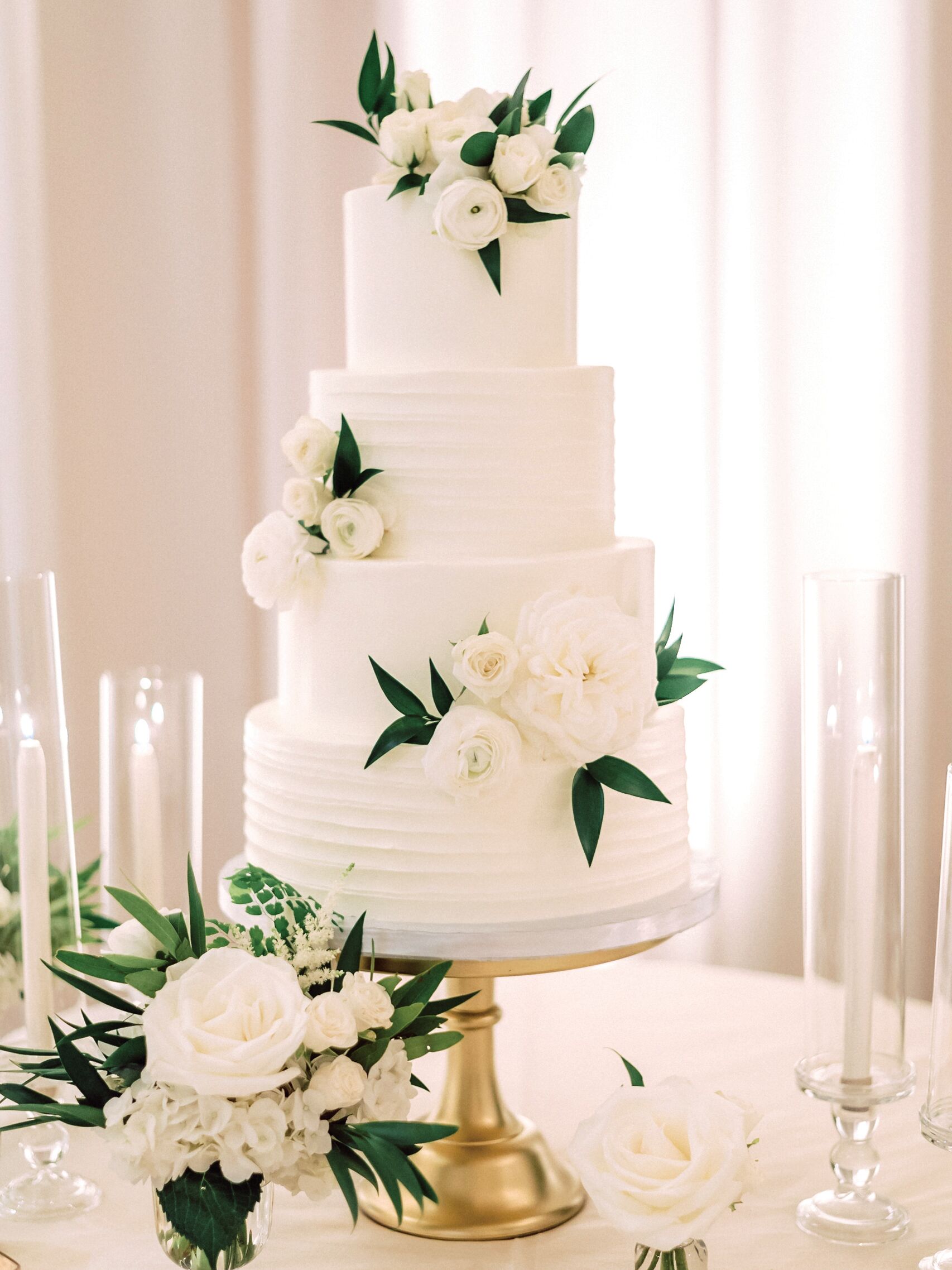 25 Interestingly Unique Wedding Cake Ideas For Your Big Day