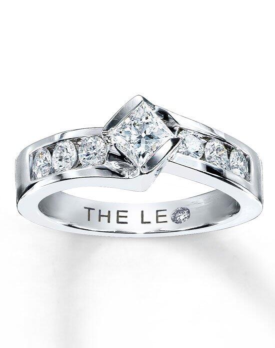 leo diamond ring