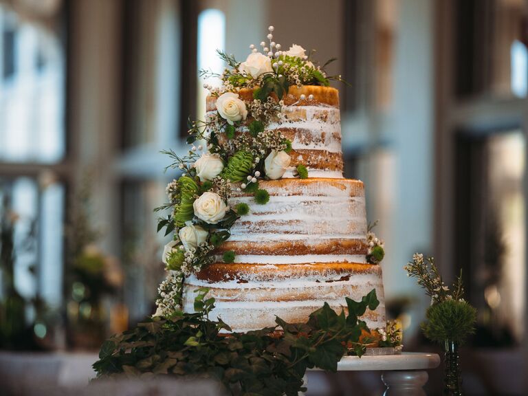 This Is the Average Wedding Cake Cost