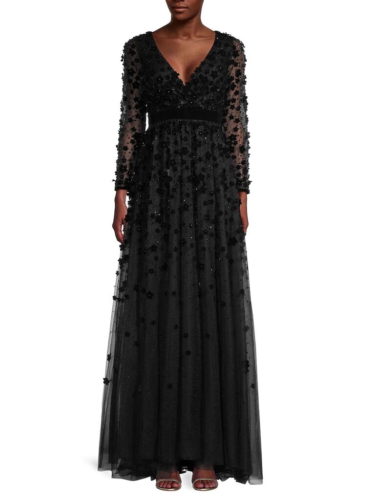 saks Fifth avenue mac duggal nhung đen áo cưới khách mời với lưới tay áo dài đính hoa trang trí váy hoa xếp li và v họa tiết